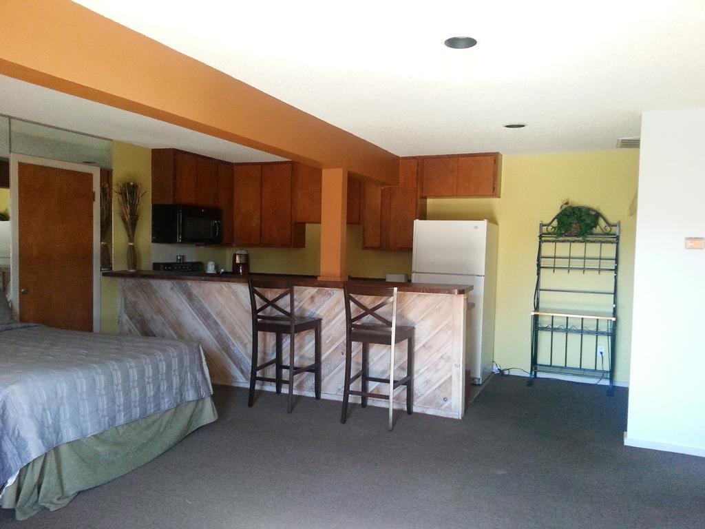Lodge At Turkey Cove Canyon Lake Chambre photo