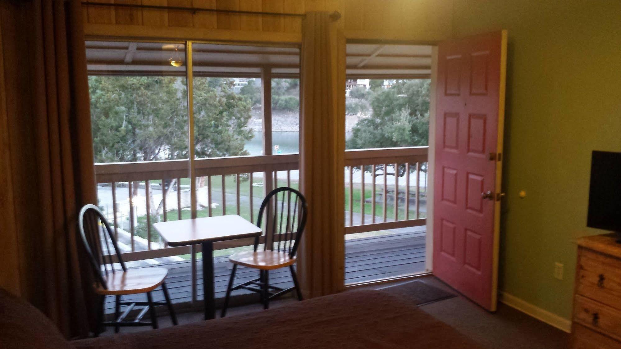 Lodge At Turkey Cove Canyon Lake Extérieur photo