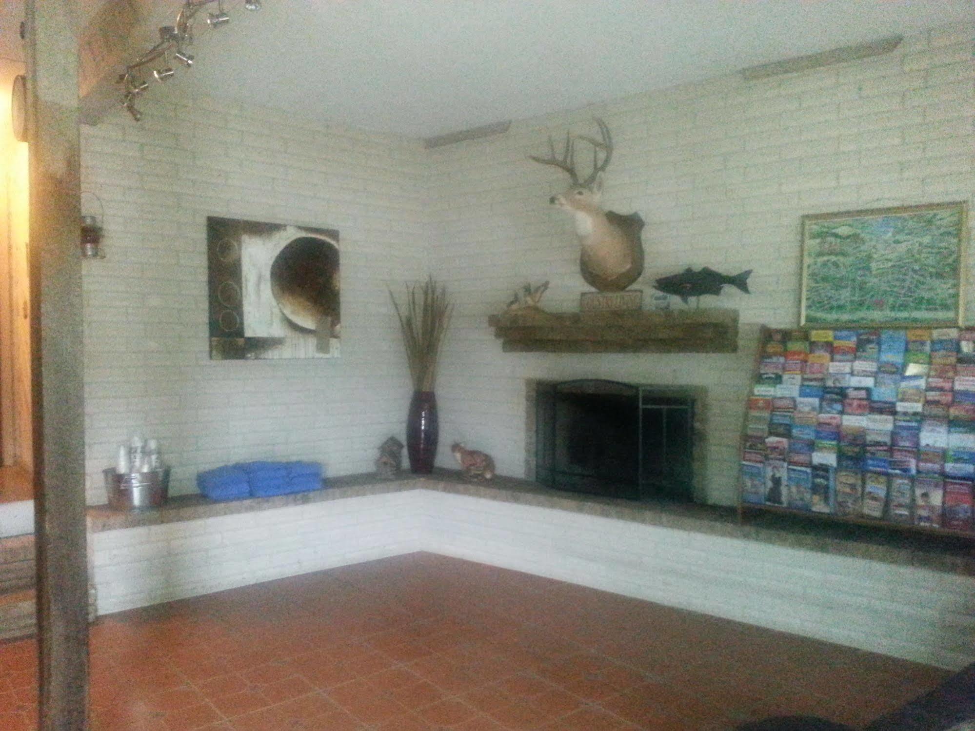 Lodge At Turkey Cove Canyon Lake Extérieur photo