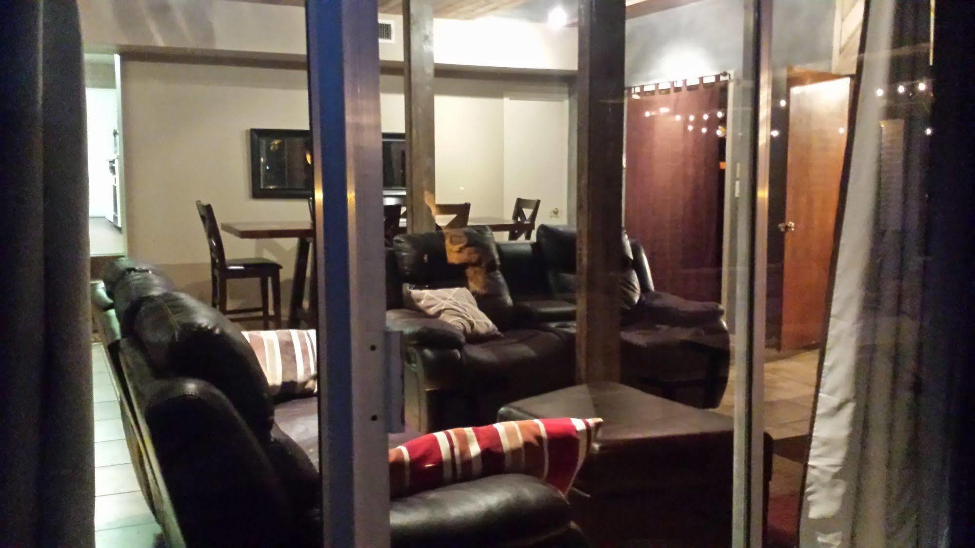 Lodge At Turkey Cove Canyon Lake Extérieur photo